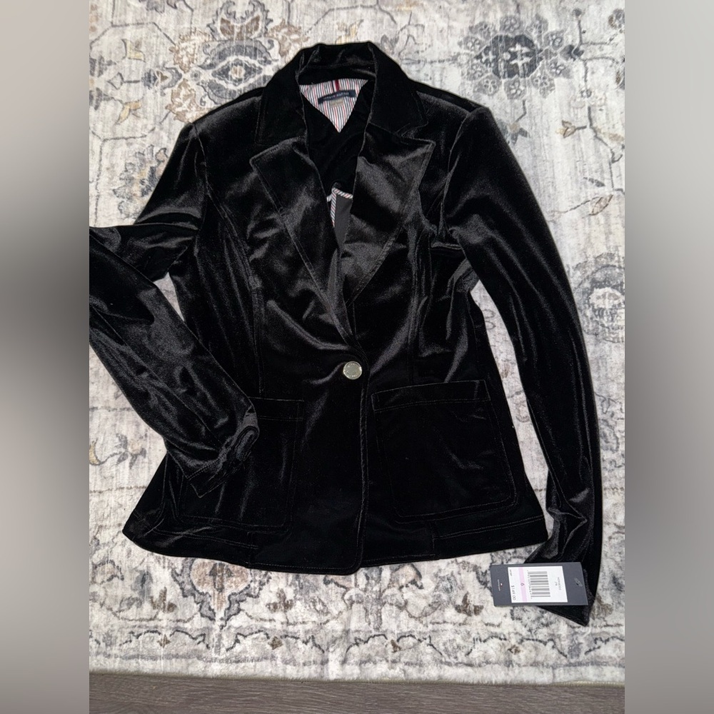 NWT Tommy Hilfiger Elegant Black Velvet Women's Blazer